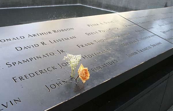 18 ANNI FA L’11 SETTEMBRE, NEW YORK SI PREPARA AL RICORDO