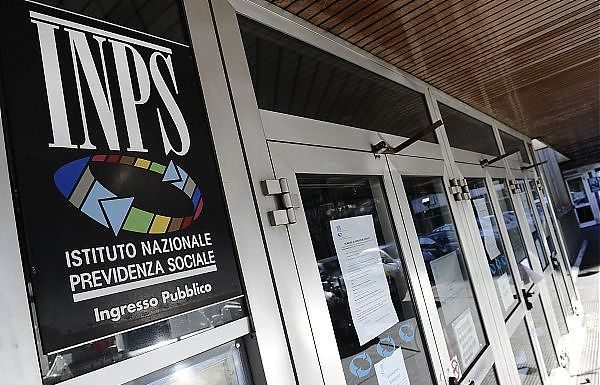 REDDITO DI CITTADINANZA, ACCOLTE 960 MILA DOMANDE