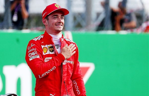 LECLERC “ANCHE A SINGAPORE PUNTIAMO IN ALTO, MA NON SARÀ FACILE”
