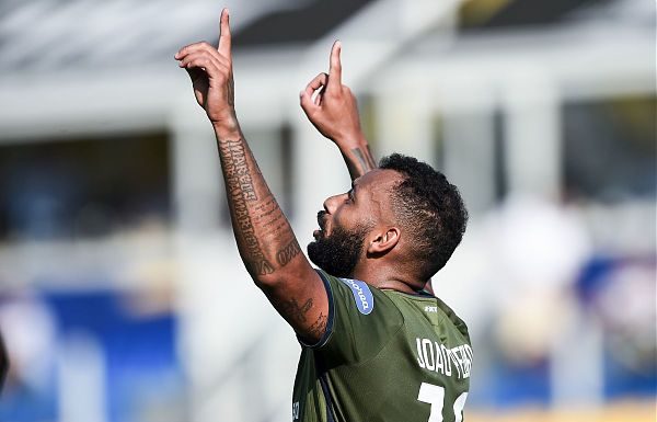 SECONDA VITTORIA DI FILA DEL CAGLIARI, GENOA KO