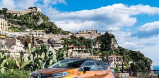 SI EVOLVE IL CAPTUR RENAULT