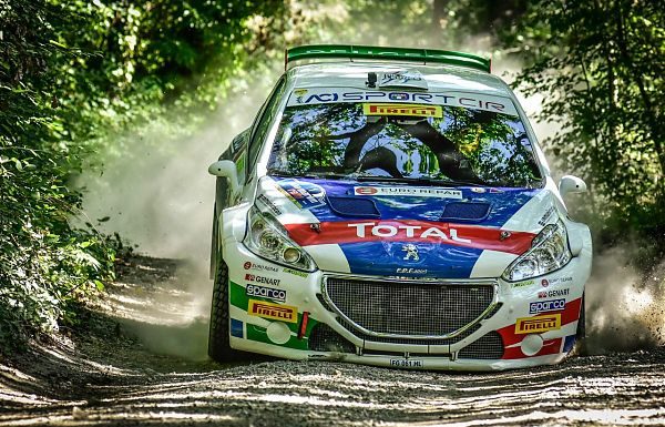 A SAN MARINO PEUGEOT E ANDREUCCI COSTRETTI AL RITIRO