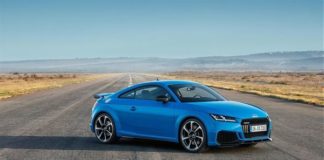 AUDI PRESENTA NUOVE TT RS COUPÉ E ROADSTER