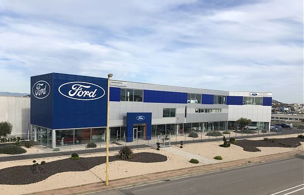 FORD PRESENTA A CAGLIARI IL NUOVO FORDSTORE AUTOVAMM