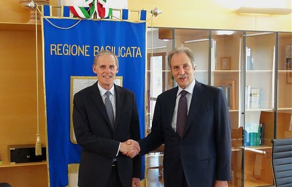 BARDI INCONTRA L’AMBASCIATORE FRANCESE MASSET