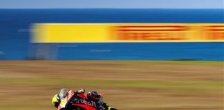 BAUTISTA IMPRENDIBILE NEI TEST PHILLIP ISLAND SBK