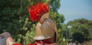 CENTRO STORICO ROMA VIETATO AI CENTURIONI