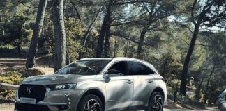 DS 7 CROSSBACK E-TENSE 4×4, SUV IBRIDO