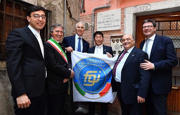 AL VIA DA VENEZIA FESTEGGIAMENTI 150 ANNI FGI