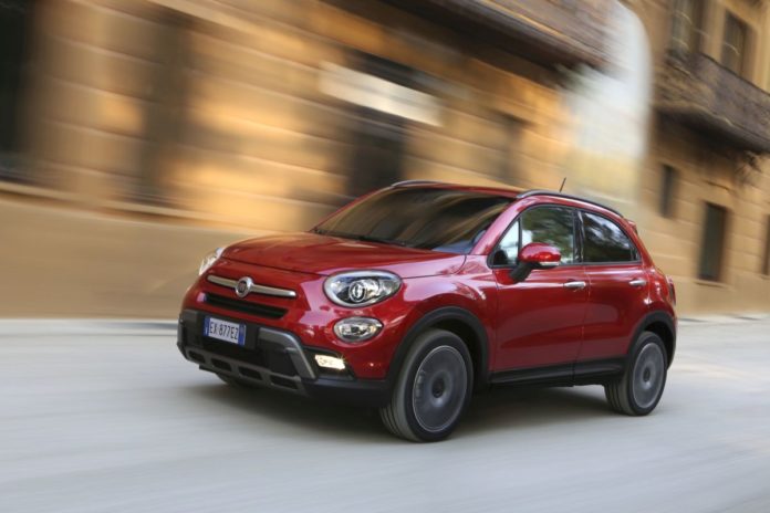 Fiat_08_Fiat-500X-Cross-2