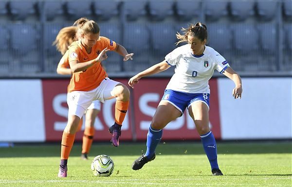 EURO U.19, AZZURRINE BATTUTE ALL’ESORDIO