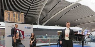 “AIRPORT OPERA LIVE” INCANTA PASSEGGERI FIUMICINO