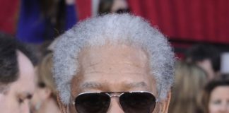 MOLESTIE, MORGAN FREEMAN RESPINGE LE ACCUSE