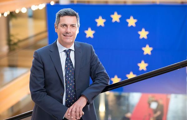 UE VARA PIANO STRATEGICO PER RILANCIARE ACQUACOLTURA