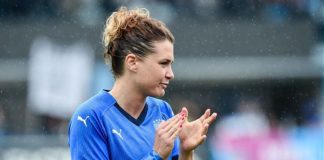 AZZURRE VERSO GIAMAICA “MA PIEDI PER TERRA”