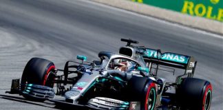 HAMILTON TRIONFA IN CASA, LECLERC SALE SUL PODIO
