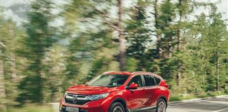 SI EVOLVE IL SUV HONDA CR-V