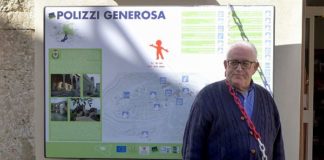 STRADA INTERROTTA DA TREDICI ANNI, SINDACO SI INCATENA