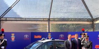 TOYOTA CONSEGNA 250 YARIS HYBRID AI CARABINIERI