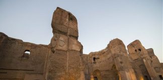 STOP AL FAST FOOD ALLE TERME DI CARACALLA