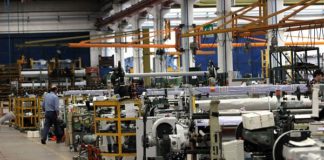 CALA LA PRODUZIONE INDUSTRIALE