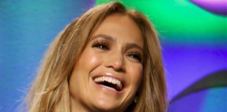 JENNIFER LOPEZ SPOGLIARELLISTA IN “HUSTLERS”