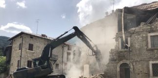 TERREMOTO, RIMOSSE 150 MILA TONNELLATE MACERIE