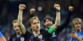 CROAZIA BATTE RUSSIA AI RIGORI, È IN SEMIFINALE