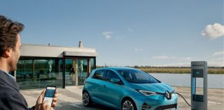 CON NUOVA ZOE LA MOBILITA’ ELETTRICA SI REINVENTA