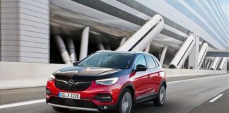 OPEL GRANDLAND X HYBRID4 AWD
