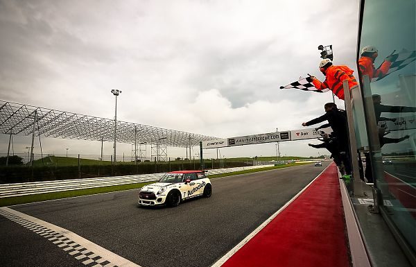 MINI CHALLENGE. A MISANO VINCONO TRAMONTOZZI E SANDRUCCI