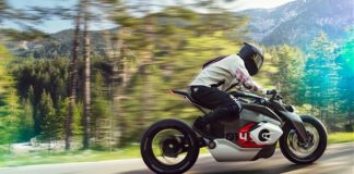 VISION DC ROADSTER, ELETTRICA DEL FUTURO BMW