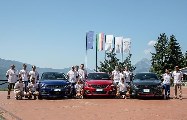 ANDREUCCI HA PREPARATO AL CIOCCO I “LEONCINI”