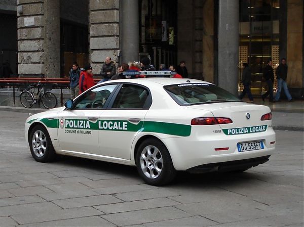 POLIZIALOCALE-MILANO