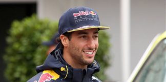 RICCIARDO VINCE GP CINA, RAIKKONEN SUL PODIO