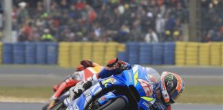 RINS BEFFA NEL FINALE MARQUEZ, ROSSI 4°