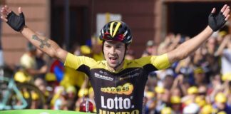 SQUILLO DI ACKERMANN AL GIRO, ROGLIC RESTA IN ROSA