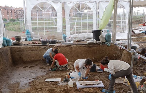 TOR VERGATA CON ART BONUS PER LA VILLA DELLE TERME DEGLI STUCCHI DIPINTI