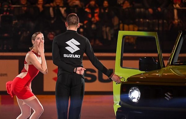 SUZUKI SPONSOR A BOLOGNA DI BOL ON ICE