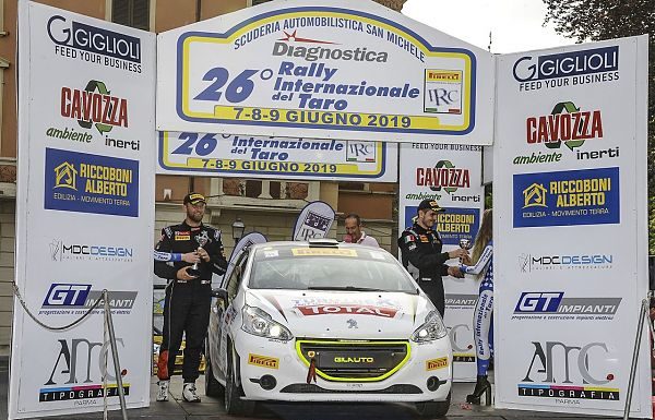 PEUGEOT COMPETITION 208 RALLY CUP PRO, STRAFFI VINCE AL TARO