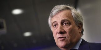 TAJANI: “MERCATI E UE TEMONO GOVERNO POPULISTA”