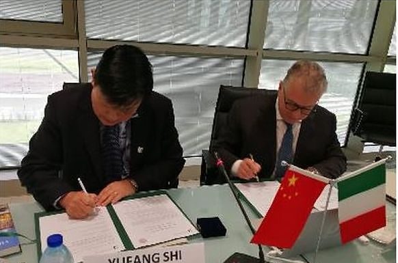 SIGLATI DUE ACCORDI ITALIA-CINA PER DOTTORATI RICERCA