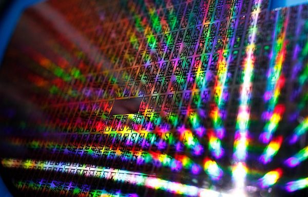 POLIMI IN PRIMA LINEA EUROPA PER TECNOLOGIE QUANTISTICHE