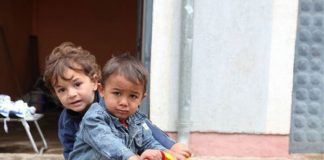 UNHCR E UNICEF PER FINE APOLIDIA INFANTILE