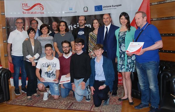 CONCORSO “VISIONI ARTISTICHE”, PREMIAZIONE STUDENTI