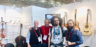 MUSIKMESSE, CAPAREZZA A STAND CALABRIA