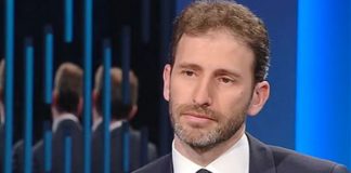 CASALEGGIO “AFFRONTIAMO IL TEMA DEI DUE MANDATI”