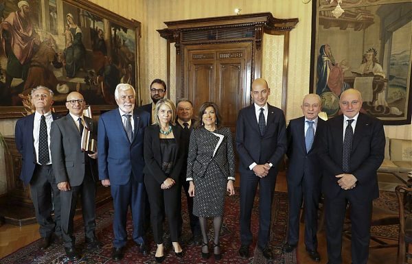 DELEGAZIONE RICEVUTA AL SENATO DA CASELLATI