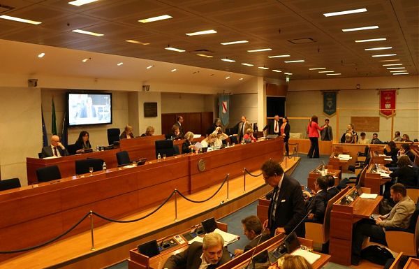 SEDUTA STRAORDINARIA SU EMERGENZA ROGHI SAN VITALIANO