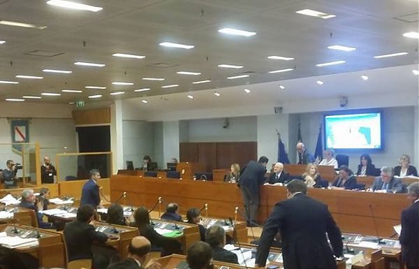 OK A MAXIEMENDAMENTO AL BILANCIO